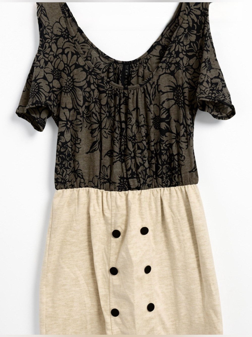Pretty Gray & Black Cutout Floral Dress Size Medium with Button Embellishment